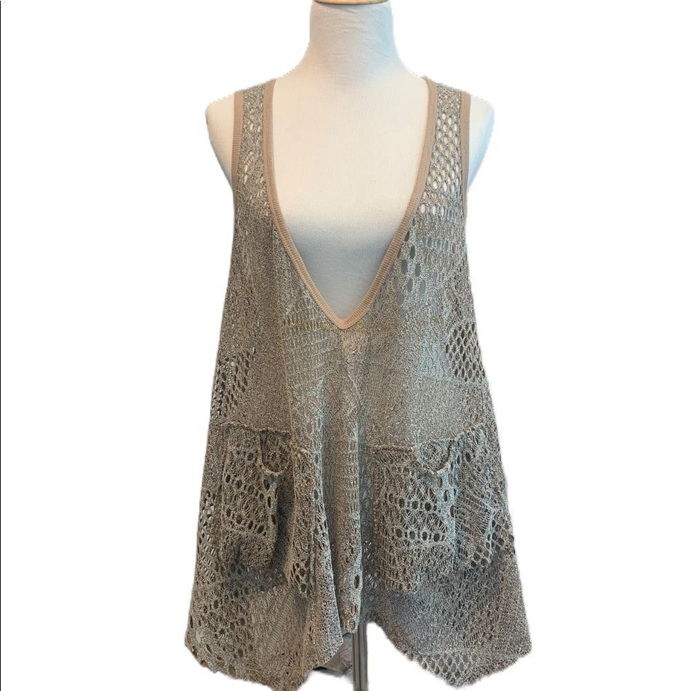 Lily By Firmiana | Grey & Tan Crochet V-Neck Over Sized Tank Top